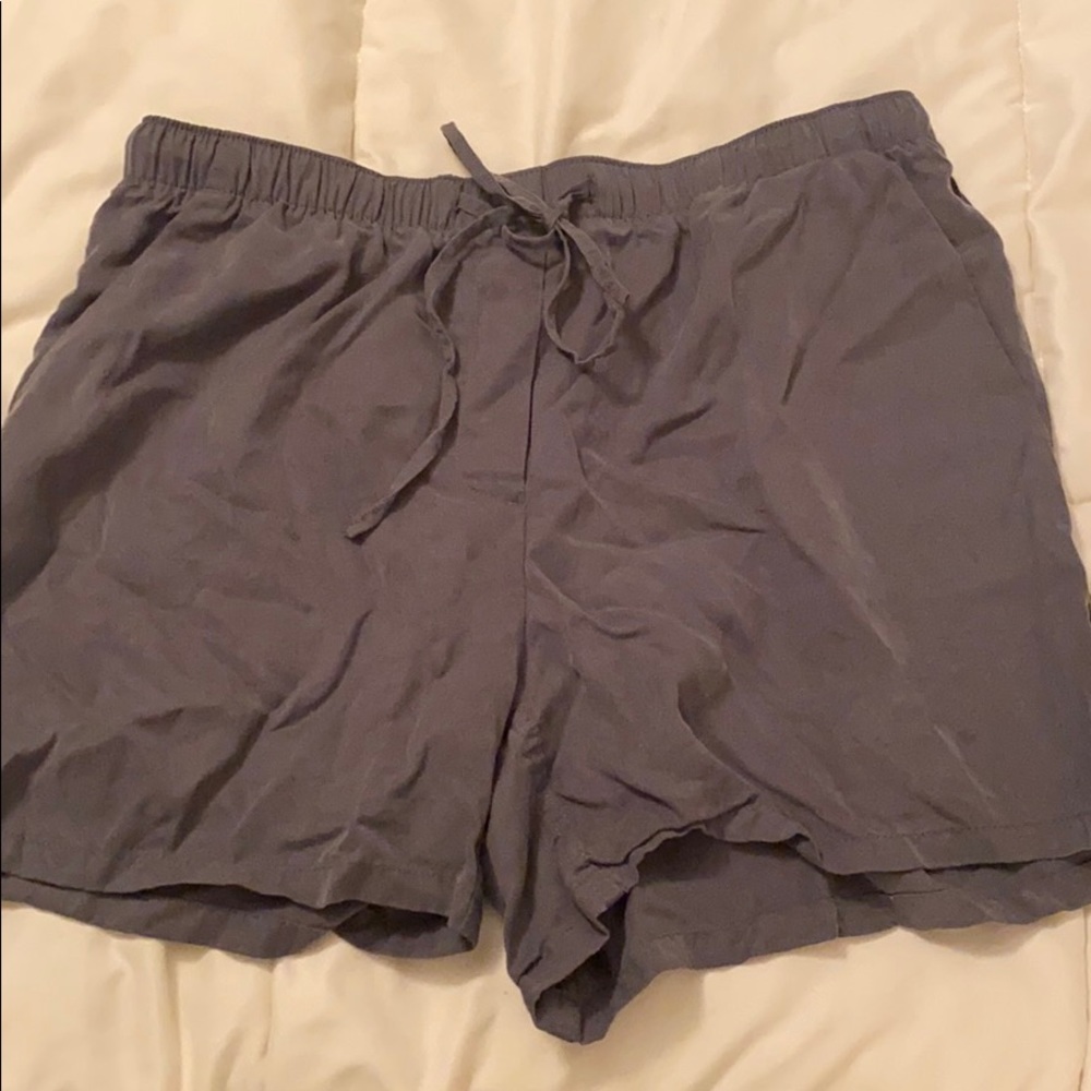Grey flowy high waisted tie shorts